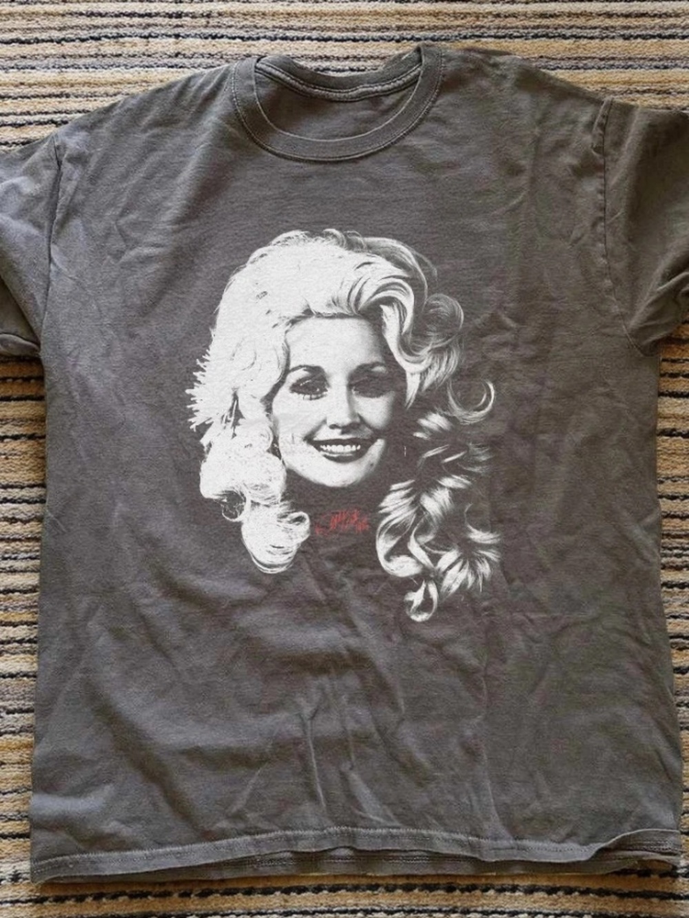 Dolly Parton t-shirt